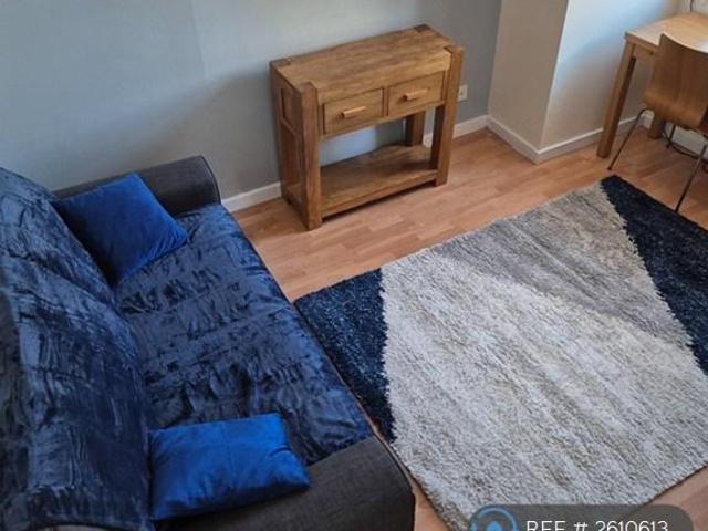Flat for rent in Ballindoch, Scotland