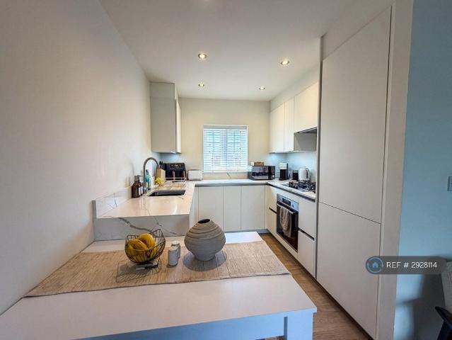 Flat for rent in Stanford On Avon, Leicestershire