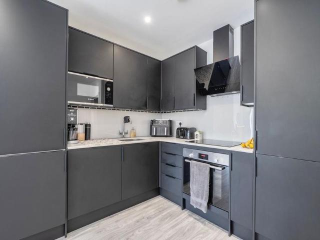 Apartment for rent in Plumstead, Greater London