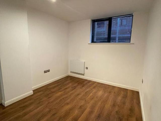 Apartment for rent in Bedford