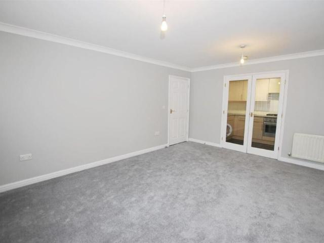 Apartment for rent in Preston, Greater London