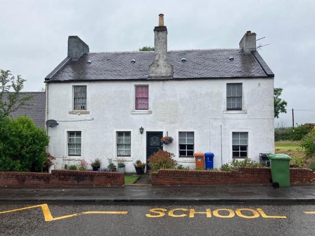 Flat for rent in Auchinloch, Scotland