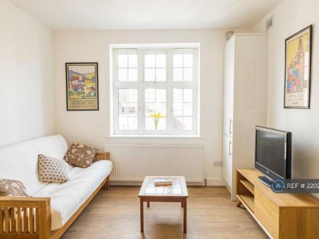 Apartment for rent in Somers Town, Greater London