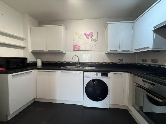 Apartment for rent in Slough