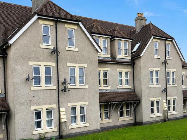 Flat for rent in Bridgend, Wales