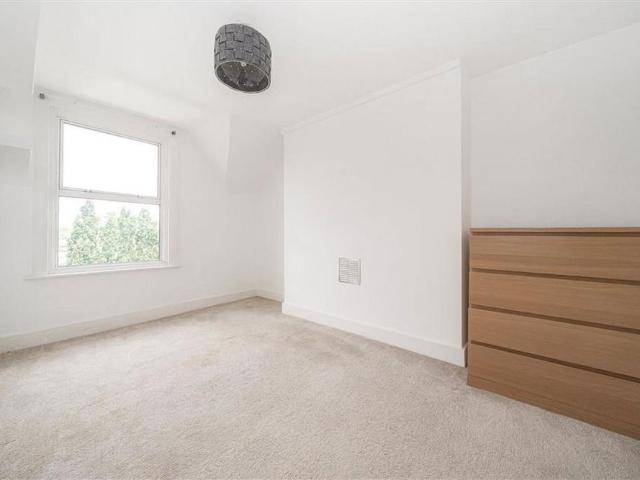 Apartment for rent in Ham, Greater London