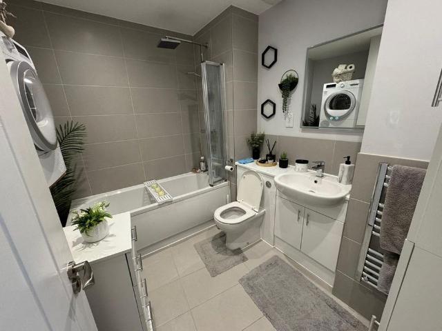 Apartment for rent in Bocking, Chipping Hill