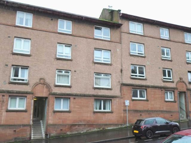 Flat for rent in Greenock, Scotland