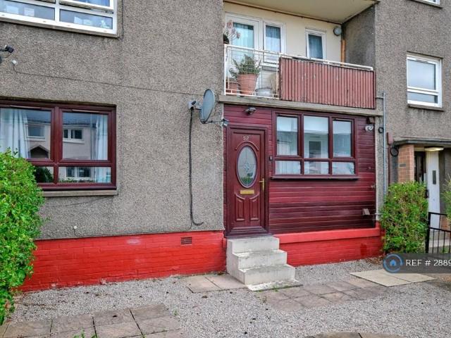 Flat for rent in Ballindoch, Scotland
