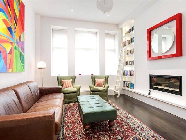 Flat for rent in St. John's Wood, Greater London