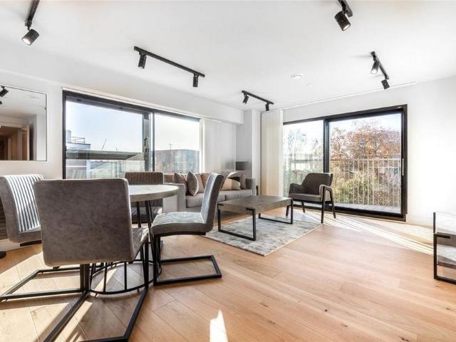 Apartment for rent in The Borough, Greater London