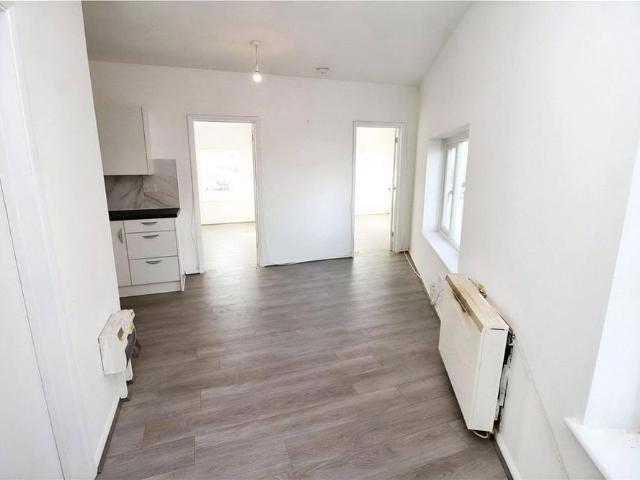 Apartment for rent in Bedford