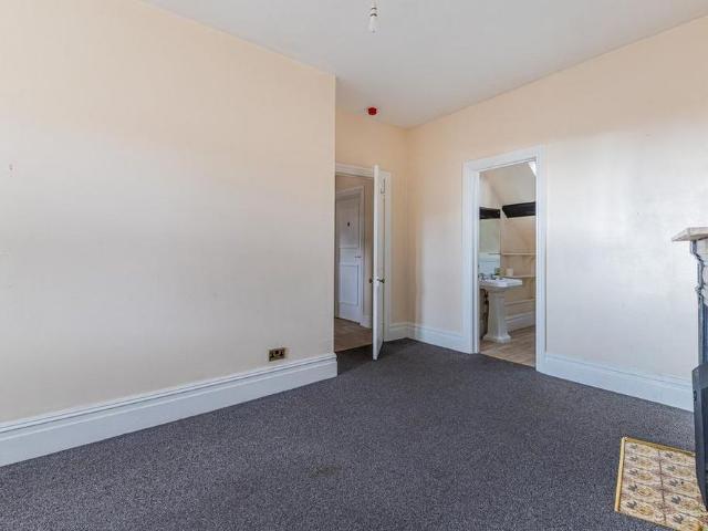 Apartment for rent in Penarth Marina, Penarth
