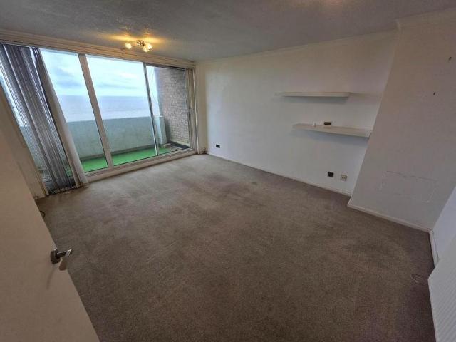 Apartment for rent in Penarth Marina, Penarth