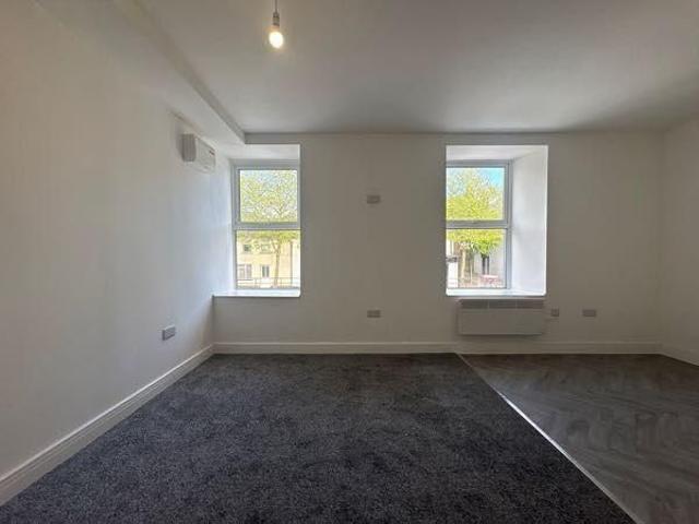 Apartment for rent in Rhymney, Wales