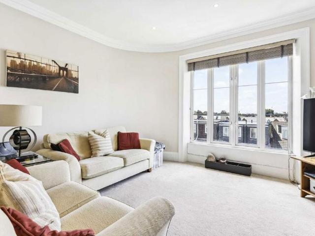Apartment for rent in Clapham, Greater London