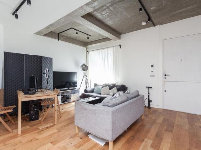 Apartment for rent in Greater London