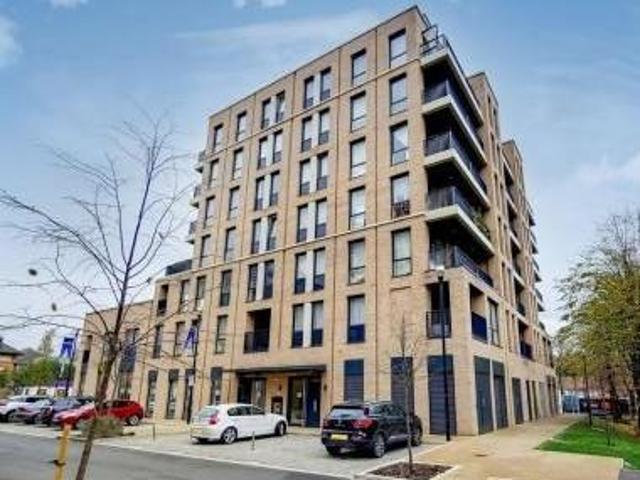 Flat for rent in London Borough of Ealing, Hanwell