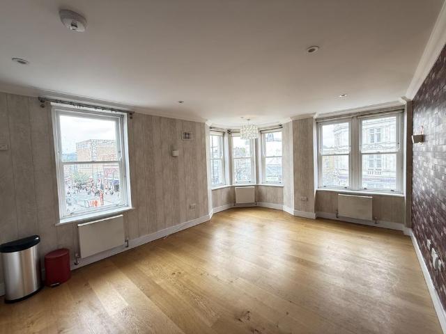 Apartment for rent in Chalk Farm, Greater London