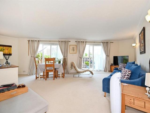 Apartment for rent in Arundel, Arun