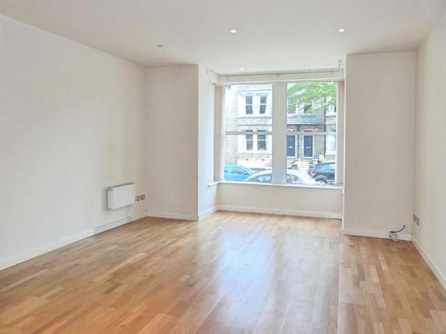 Apartment for rent in Low Harrogate, Harrogate