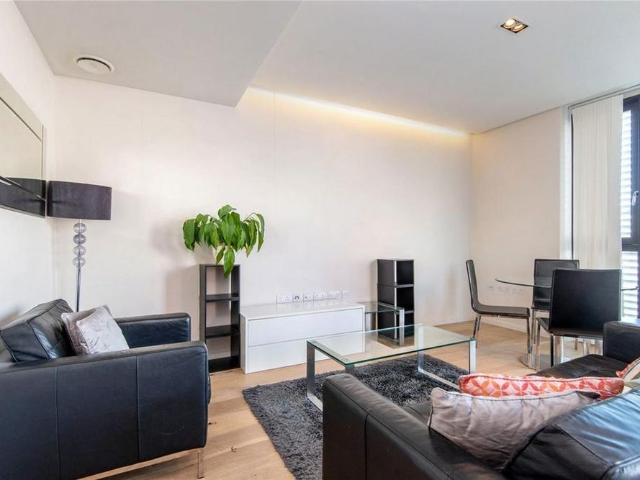 Apartment for rent in London Borough of Islington, Greater London