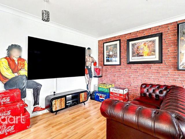 Apartment for rent in Purfleet, Essex