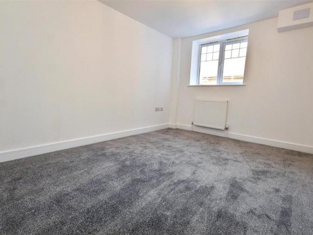 Apartment for rent in Cross In Hand, East Sussex