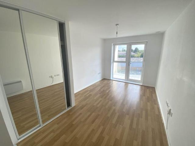Apartment for rent in Elstree and Borehamwood, Borehamwood