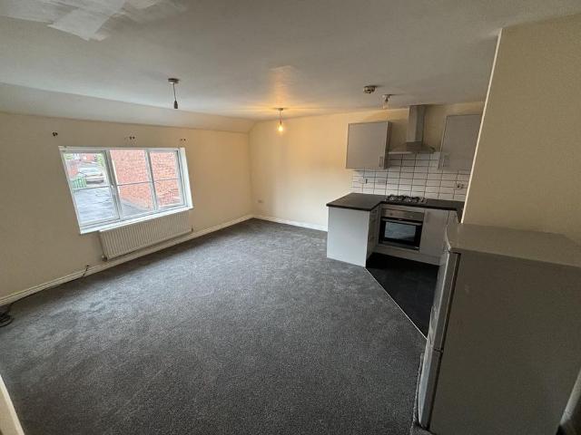 Apartment for rent in Bryncyn, Cardiff