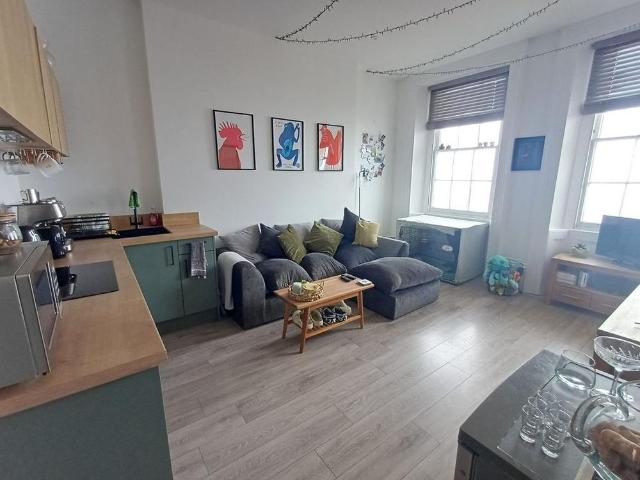 Apartment for rent in Oxenden, The Bridge