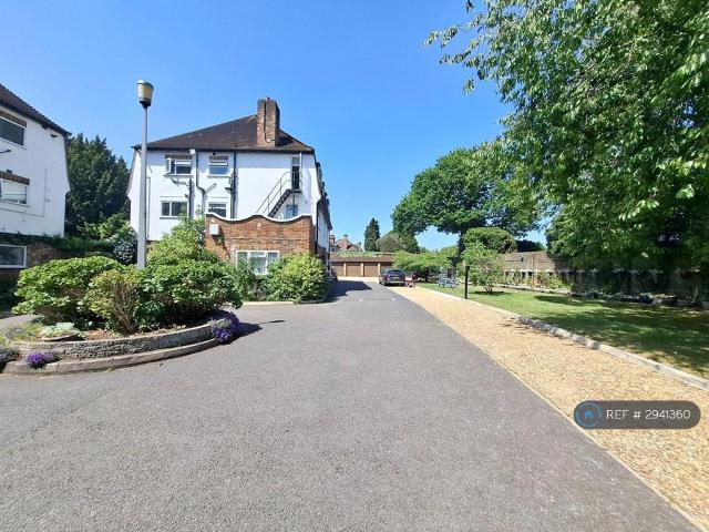 Flat for rent in Greater London