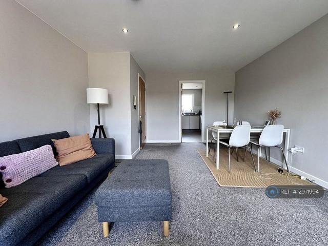 Apartment for rent in Southside, Scotland