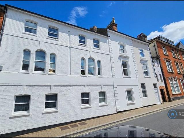 Flat for rent in Aldershot, Rushmoor
