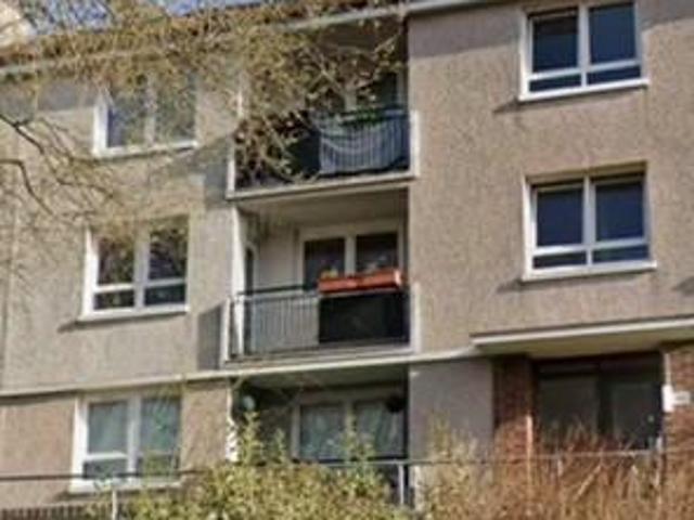 Flat for rent in Cardonald, Scotland