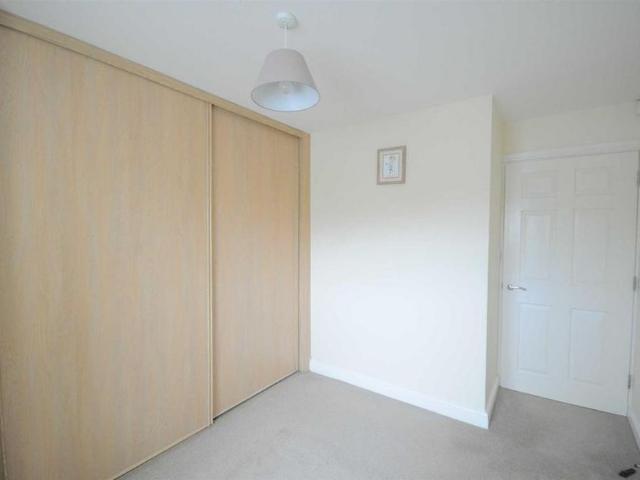 Apartment for rent in Stone, Baswich