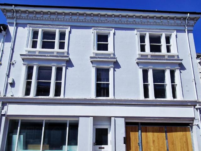 Flat for rent in Brandis Corner, Devon