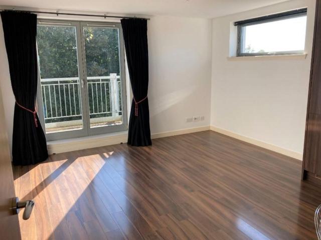 Apartment for rent in Drylaw, Scotland