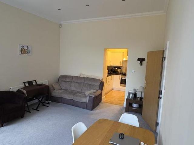 Apartment for rent in Livermead, Paignton