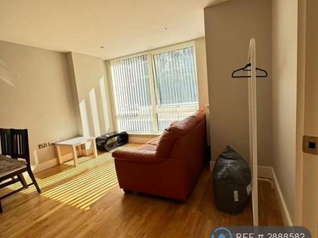 Apartment for rent in East Greenwich, Greater London