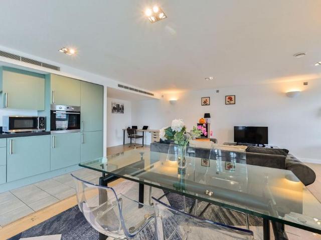 Apartment for rent in London Borough of Wandsworth, Greater London