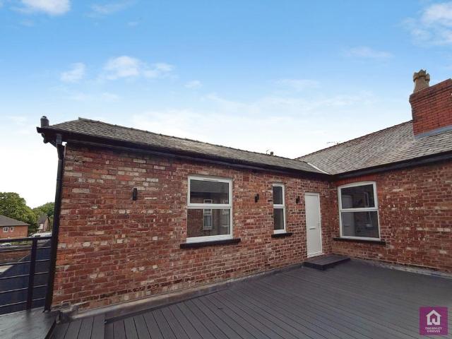 Flat for rent in Ashton upon Mersey, Trafford Park
