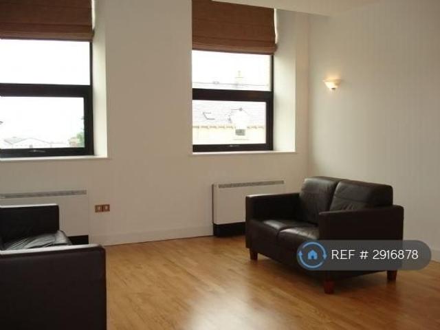 Apartment for rent in Drighlington, Adwalton