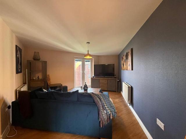 Apartment for rent in Elmdon, West Midlands