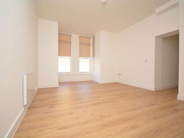 Apartment for rent in Cliftonville West, Acol