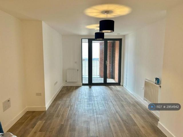 Apartment for rent in Carshalton Beeches, Greater London