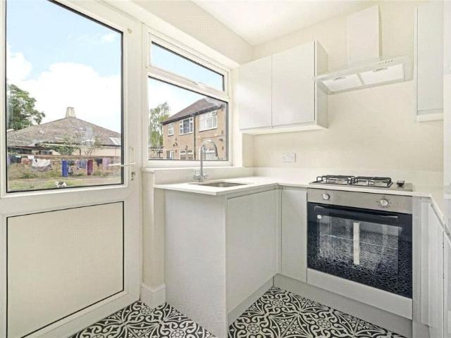 Apartment for rent in Leyton, Greater London