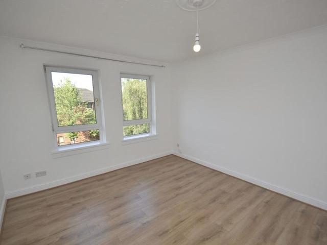 Apartment for rent in Budhill, Scotland