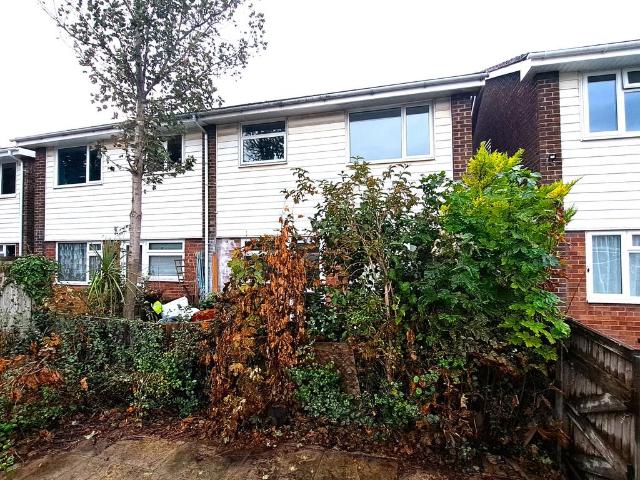 Flat for rent in Middlecroft, Hampshire