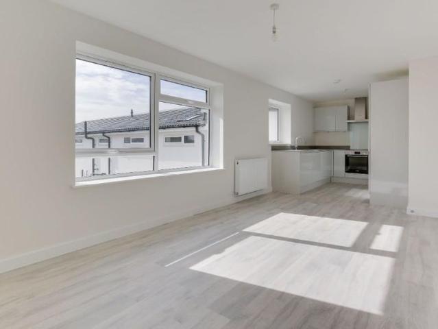 Apartment for rent in Edmonton, Greater London